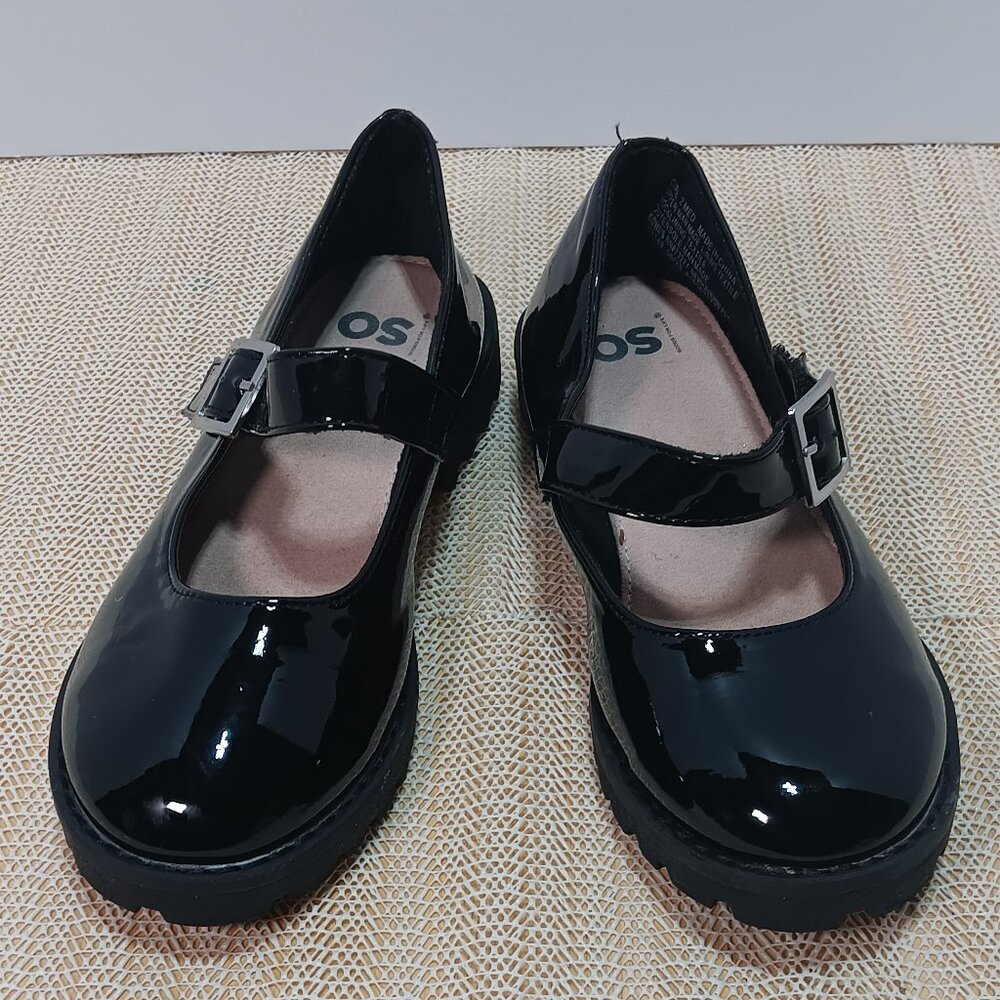 Classic Black Patent Leather (faux) Baby Doll - Mary Janes Shoes - Girls Size 2